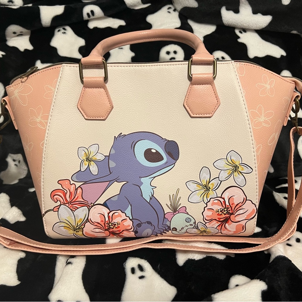 Loungefly purse